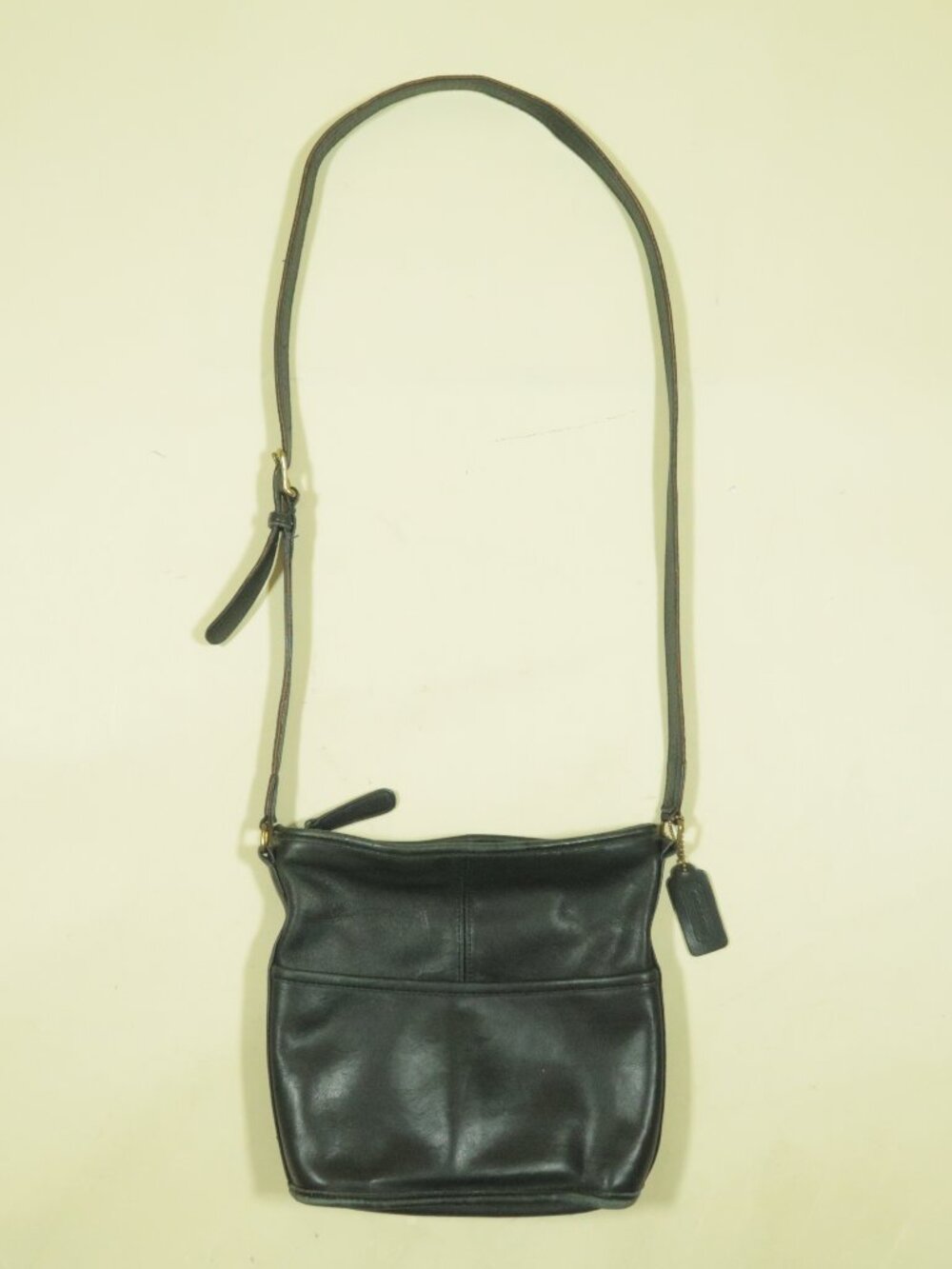 Vintage Coach Bleeker Bucket Bag Womens Black Top Grain Leather Purse Flawed